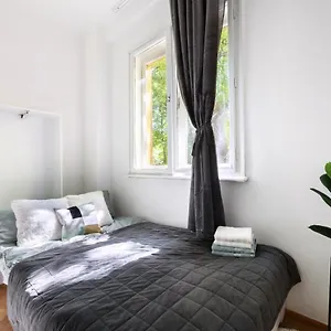 Buda Centre Homes By The Allee Shopping Mall Гостевой дом Будапешт