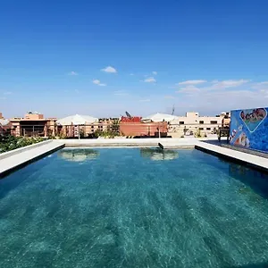 Stars & 3*, Marakeş Fas